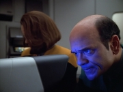 Filename=extant_StarTrek_VOY_4x07-ScientificMethod_01817.jpg
Filesize=133KiB
Dimensions=1200x900
Date added=Aug 20, 2019 extant_StarTrek_VOY_4x07-ScientificMethod_01817.jpg