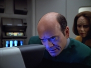 Filename=extant_StarTrek_VOY_4x07-ScientificMethod_01910.jpg
Filesize=138KiB
Dimensions=1200x900
Date added=Aug 20, 2019 extant_StarTrek_VOY_4x07-ScientificMethod_01910.jpg