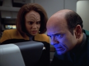 extant_StarTrek_VOY_4x07-ScientificMethod_01919.jpg