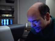 extant_StarTrek_VOY_4x07-ScientificMethod_01962.jpg