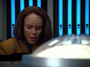 extant_StarTrek_VOY_4x07-ScientificMethod_01965.jpg