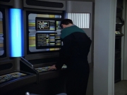 extant_StarTrek_VOY_4x07-ScientificMethod_02023.jpg