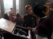 Filename=extant_StarTrek_VOY_4x07-ScientificMethod_02263.jpg
Filesize=183KiB
Dimensions=1200x900
Date added=Aug 20, 2019 extant_StarTrek_VOY_4x07-ScientificMethod_02263.jpg