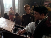 Filename=extant_StarTrek_VOY_4x07-ScientificMethod_02266.jpg
Filesize=181KiB
Dimensions=1200x900
Date added=Aug 20, 2019 extant_StarTrek_VOY_4x07-ScientificMethod_02266.jpg
