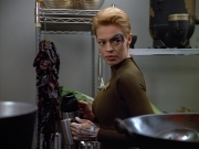 Filename=extant_StarTrek_VOY_4x07-ScientificMethod_02524.jpg
Filesize=162KiB
Dimensions=1200x900
Date added=Aug 20, 2019 extant_StarTrek_VOY_4x07-ScientificMethod_02524.jpg