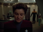 Filename=extant_StarTrek_VOY_4x07-ScientificMethod_02568.jpg
Filesize=115KiB
Dimensions=1200x900
Date added=Aug 20, 2019 extant_StarTrek_VOY_4x07-ScientificMethod_02568.jpg