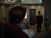Filename=extant_StarTrek_VOY_4x07-ScientificMethod_02632.jpg
Filesize=125KiB
Dimensions=1200x900
Date added=Aug 20, 2019 extant_StarTrek_VOY_4x07-ScientificMethod_02632.jpg