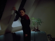 Filename=extant_StarTrek_VOY_4x07-ScientificMethod_02651.jpg
Filesize=113KiB
Dimensions=1200x900
Date added=Aug 20, 2019 extant_StarTrek_VOY_4x07-ScientificMethod_02651.jpg
