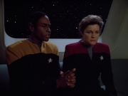 Filename=extant_StarTrek_VOY_4x07-ScientificMethod_02756.jpg
Filesize=106KiB
Dimensions=1200x900
Date added=Aug 20, 2019 extant_StarTrek_VOY_4x07-ScientificMethod_02756.jpg