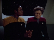 Filename=extant_StarTrek_VOY_4x07-ScientificMethod_02764.jpg
Filesize=106KiB
Dimensions=1200x900
Date added=Aug 20, 2019 extant_StarTrek_VOY_4x07-ScientificMethod_02764.jpg