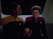 Filename=extant_StarTrek_VOY_4x07-ScientificMethod_02767.jpg
Filesize=105KiB
Dimensions=1200x900
Date added=Aug 20, 2019 extant_StarTrek_VOY_4x07-ScientificMethod_02767.jpg