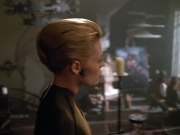 extant_StarTrek_VOY_4x07-ScientificMethod_02839.jpg