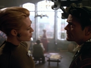 extant_StarTrek_VOY_4x07-ScientificMethod_02844.jpg