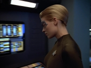 extant_StarTrek_VOY_4x07-ScientificMethod_02951.jpg