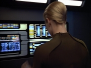 extant_StarTrek_VOY_4x07-ScientificMethod_02952.jpg