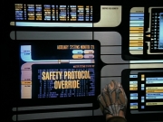 extant_StarTrek_VOY_4x07-ScientificMethod_02961.jpg