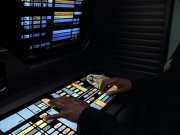 extant_StarTrek_VOY_4x07-ScientificMethod_02968.jpg