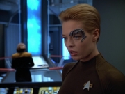 extant_StarTrek_VOY_4x07-ScientificMethod_02991.jpg