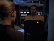 extant_StarTrek_VOY_4x07-ScientificMethod_03058.jpg