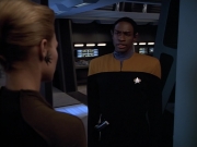 extant_StarTrek_VOY_4x07-ScientificMethod_03059.jpg
