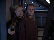 extant_StarTrek_VOY_4x07-ScientificMethod_03091.jpg