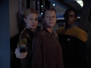 Filename=extant_StarTrek_VOY_4x07-ScientificMethod_03103.jpg
Filesize=124KiB
Dimensions=1200x900
Date added=Aug 20, 2019 extant_StarTrek_VOY_4x07-ScientificMethod_03103.jpg