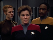 Filename=extant_StarTrek_VOY_4x07-ScientificMethod_03136.jpg
Filesize=144KiB
Dimensions=1200x900
Date added=Aug 20, 2019 extant_StarTrek_VOY_4x07-ScientificMethod_03136.jpg