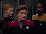 Filename=extant_StarTrek_VOY_4x07-ScientificMethod_03141.jpg
Filesize=135KiB
Dimensions=1200x900
Date added=Aug 20, 2019 extant_StarTrek_VOY_4x07-ScientificMethod_03141.jpg