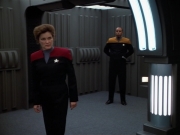 Filename=extant_StarTrek_VOY_4x07-ScientificMethod_03161.jpg
Filesize=140KiB
Dimensions=1200x900
Date added=Aug 20, 2019 extant_StarTrek_VOY_4x07-ScientificMethod_03161.jpg