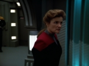 Filename=extant_StarTrek_VOY_4x07-ScientificMethod_03342.jpg
Filesize=128KiB
Dimensions=1200x900
Date added=Aug 20, 2019 extant_StarTrek_VOY_4x07-ScientificMethod_03342.jpg