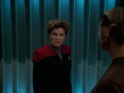 extant_StarTrek_VOY_4x07-ScientificMethod_03349.jpg