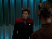 extant_StarTrek_VOY_4x07-ScientificMethod_03351.jpg