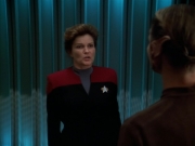 extant_StarTrek_VOY_4x07-ScientificMethod_03354.jpg