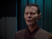 extant_StarTrek_VOY_4x07-ScientificMethod_03365.jpg