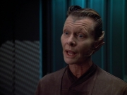 extant_StarTrek_VOY_4x07-ScientificMethod_03388.jpg