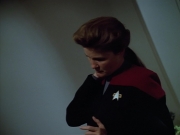 Filename=extant_StarTrek_VOY_4x07-ScientificMethod_03526.jpg
Filesize=98KiB
Dimensions=1200x900
Date added=Aug 20, 2019 extant_StarTrek_VOY_4x07-ScientificMethod_03526.jpg