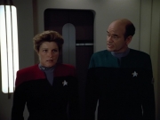 Filename=extant_StarTrek_VOY_4x07-ScientificMethod_03543.jpg
Filesize=111KiB
Dimensions=1200x900
Date added=Aug 20, 2019 extant_StarTrek_VOY_4x07-ScientificMethod_03543.jpg