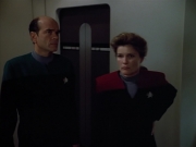 Filename=extant_StarTrek_VOY_4x07-ScientificMethod_03563.jpg
Filesize=93KiB
Dimensions=1200x900
Date added=Aug 20, 2019 extant_StarTrek_VOY_4x07-ScientificMethod_03563.jpg