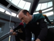 extant_StarTrek_VOY_4x07-ScientificMethod_03576.jpg