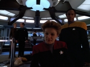 extant_StarTrek_VOY_4x07-ScientificMethod_03668.jpg