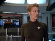extant_StarTrek_VOY_4x07-ScientificMethod_03678.jpg