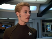 extant_StarTrek_VOY_4x07-ScientificMethod_03680.jpg