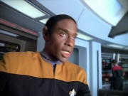Filename=extant_StarTrek_VOY_4x07-ScientificMethod_03896.jpg
Filesize=175KiB
Dimensions=1200x900
Date added=Aug 20, 2019 extant_StarTrek_VOY_4x07-ScientificMethod_03896.jpg