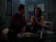 Filename=extant_StarTrek_VOY_4x07-ScientificMethod_04030.jpg
Filesize=136KiB
Dimensions=1200x900
Date added=Aug 20, 2019 extant_StarTrek_VOY_4x07-ScientificMethod_04030.jpg