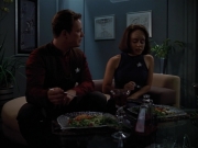 Filename=extant_StarTrek_VOY_4x07-ScientificMethod_04089.jpg
Filesize=133KiB
Dimensions=1200x900
Date added=Aug 20, 2019 extant_StarTrek_VOY_4x07-ScientificMethod_04089.jpg