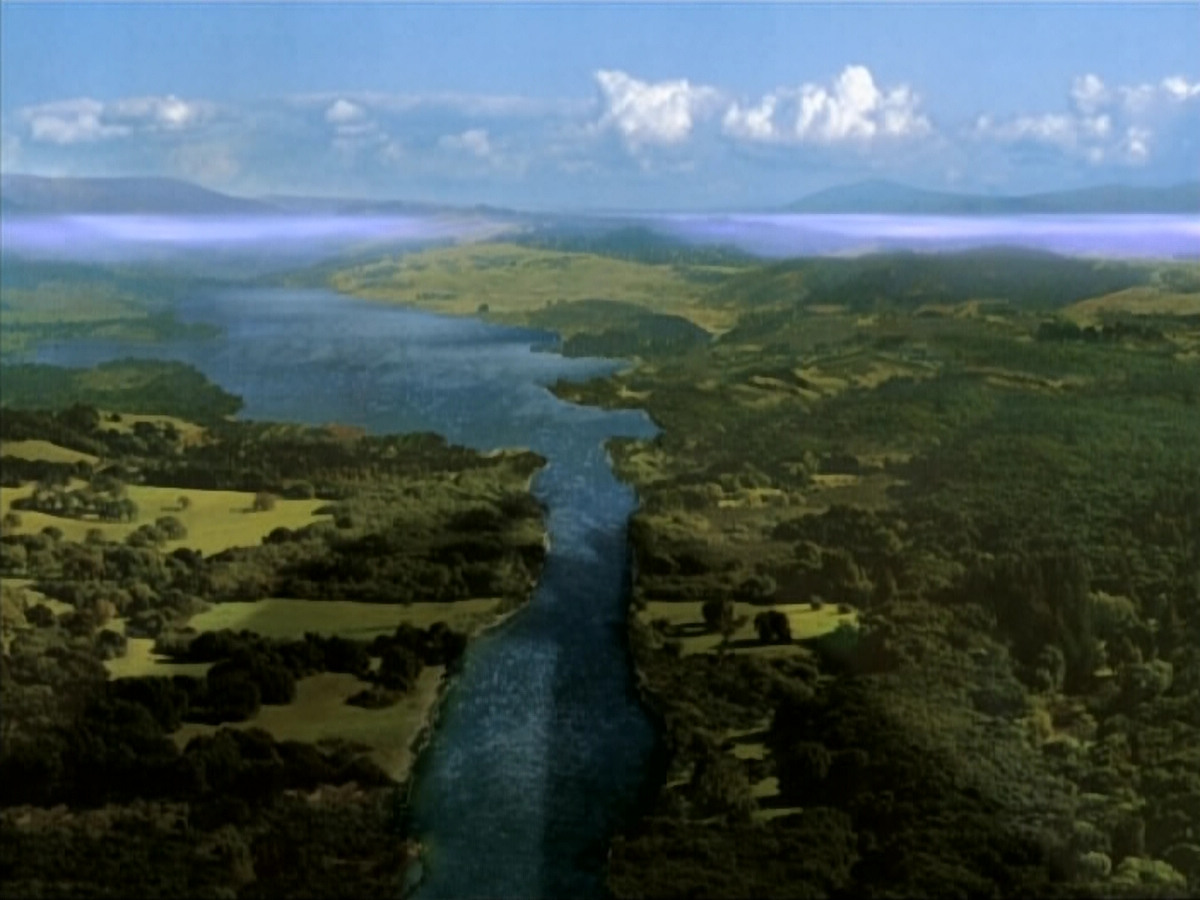 extant_StarTrek_VOY_4x08-YearOfHellPart1_00029.jpg