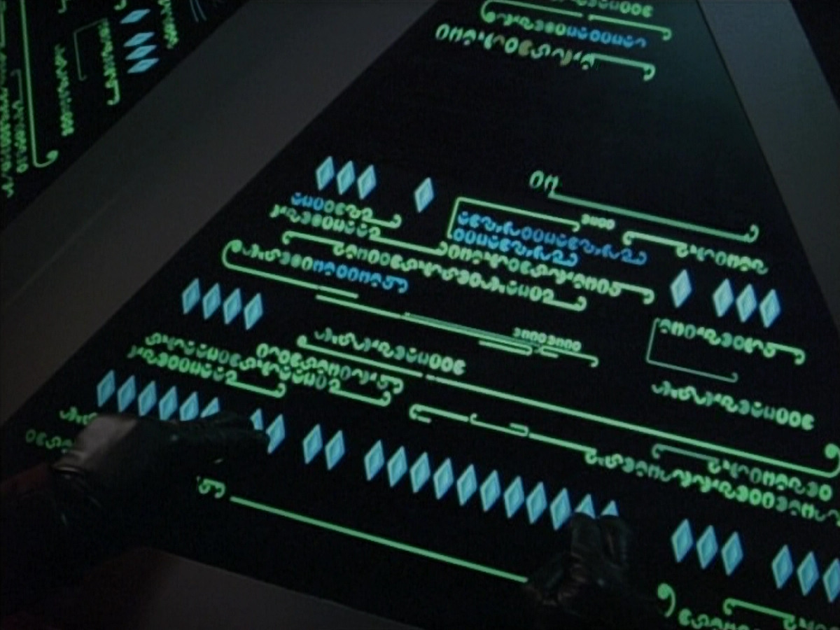 extant_StarTrek_VOY_4x08-YearOfHellPart1_00048.jpg