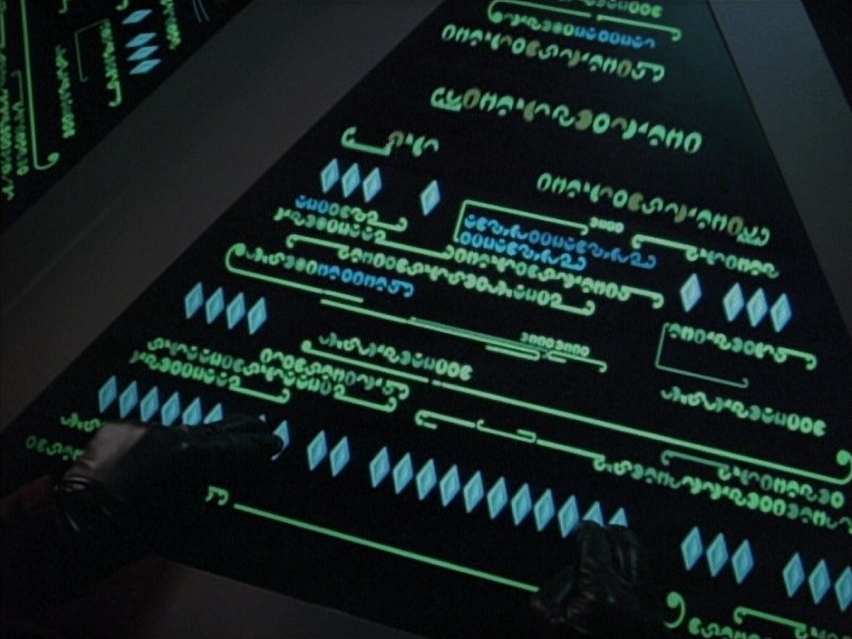 extant_StarTrek_VOY_4x08-YearOfHellPart1_00051.jpg