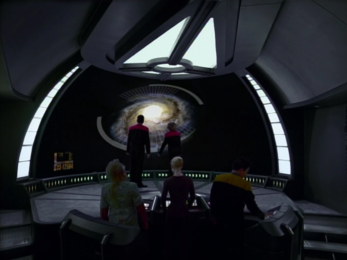 extant_StarTrek_VOY_4x08-YearOfHellPart1_00291.jpg