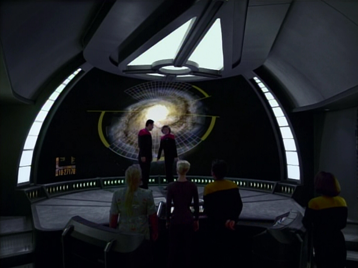 extant_StarTrek_VOY_4x08-YearOfHellPart1_00303.jpg
